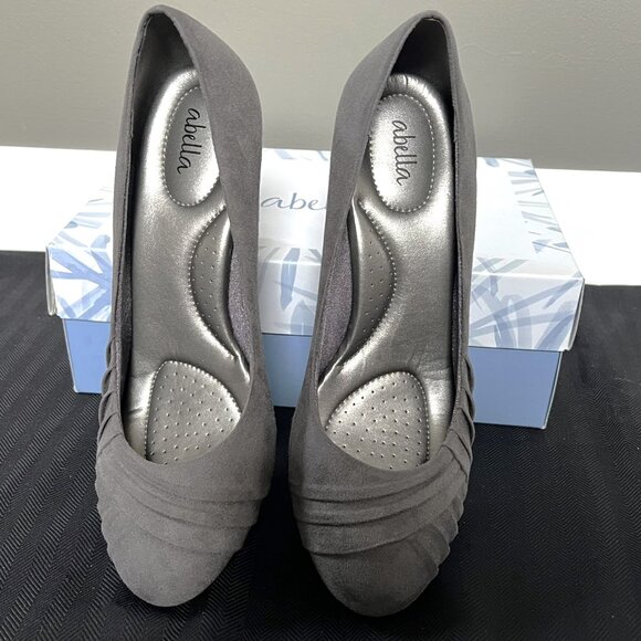Abella Grey Suede Pumps – Size 8.5 - Picture 3 of 7